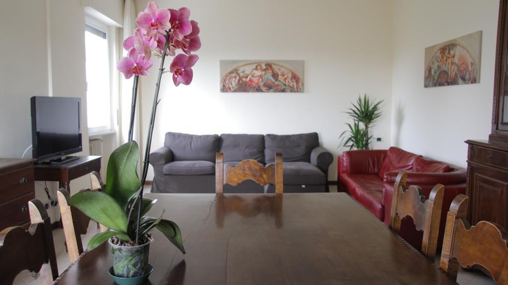Apartamento Casa Farinati Verona Habitación foto